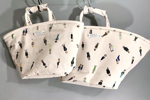 R&D.M.Co- オールドマンズテーラー スクエアネック パイピング フレアスリーブ ブラウス/ホワイト ネイビー【2400010975967】